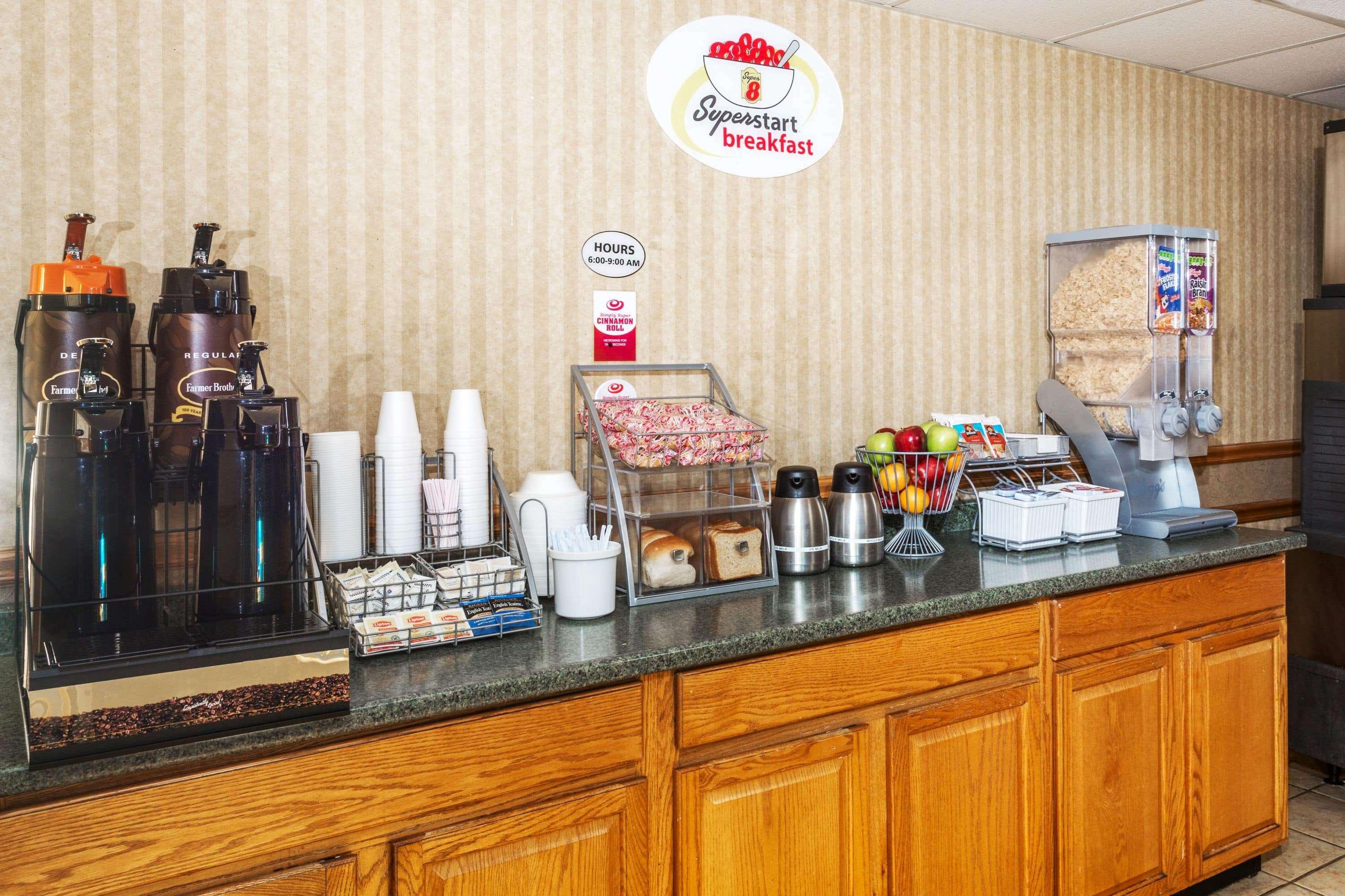Super 8 By Wyndham Pride Midvale/Midvalley/Salt Lake City Buitenkant foto